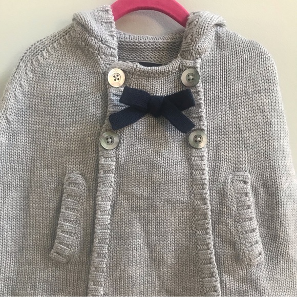 NWOT Jacadi Paris Gray Wool Blend Poncho, Size 18 Months. - Picture 2 of 8